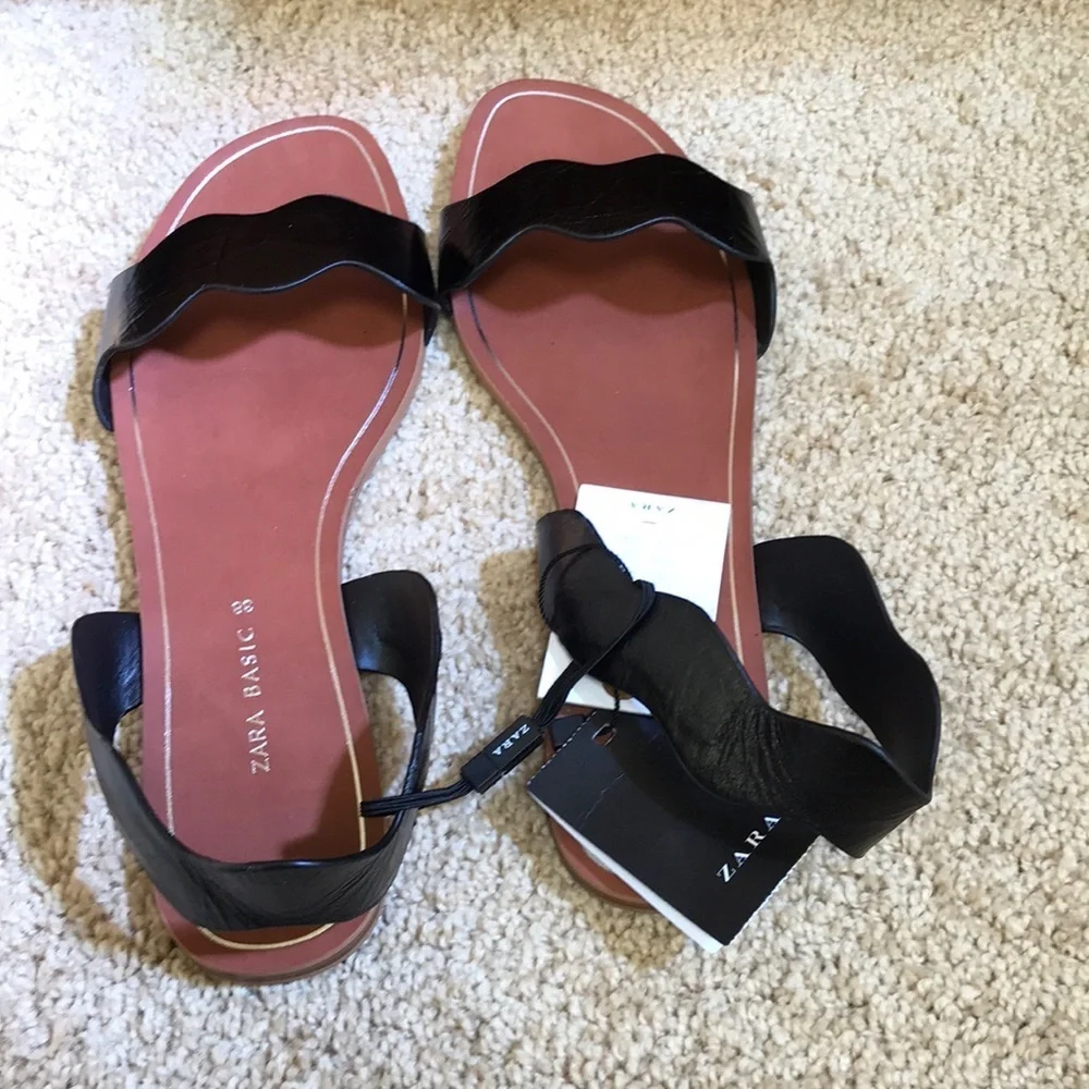 NWT! ZARA size 38 / 7.5 leather sandals - Picture 2 of 6
